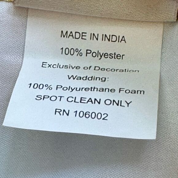 CYNTHIA ROWLEY New York “Hope Peace Joy” Christmas Tree Skirt 50” NWT - Picture 10 of 10